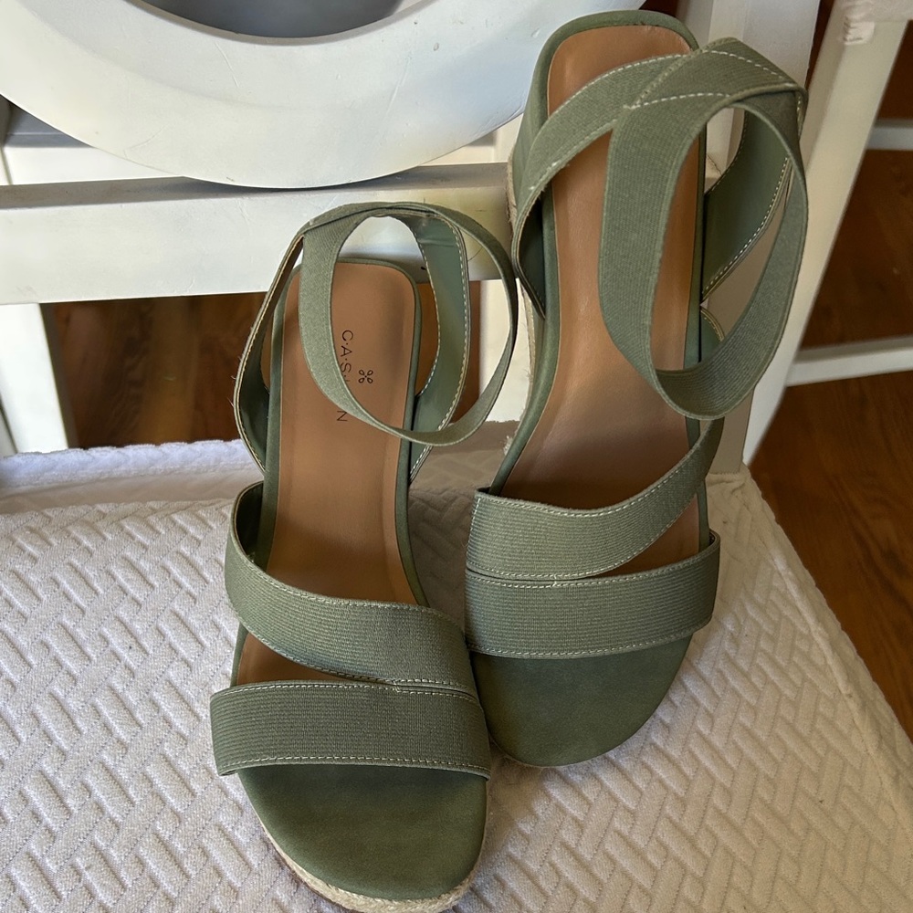 Caslon Olive Espadrille Sandals